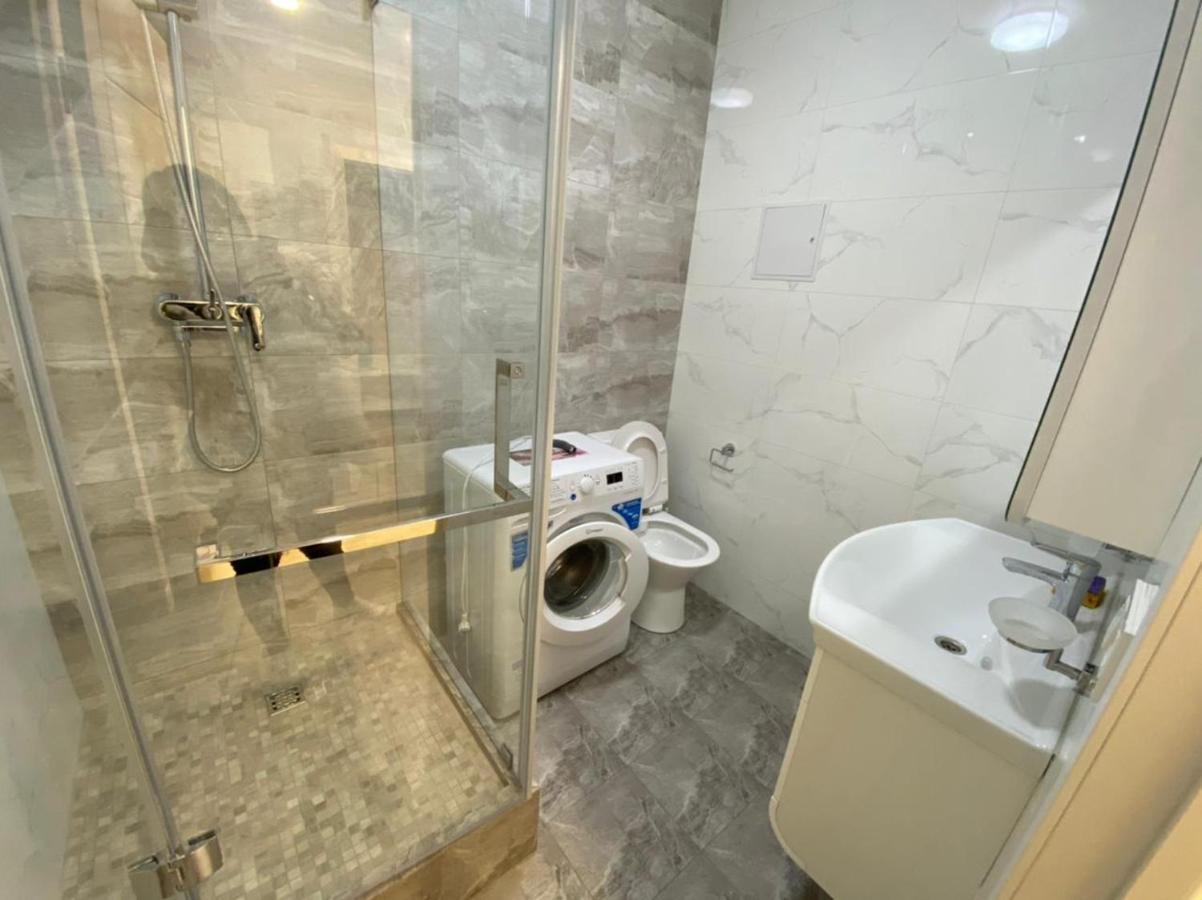 Vip Apartment Mountain View Almaty Exterior foto